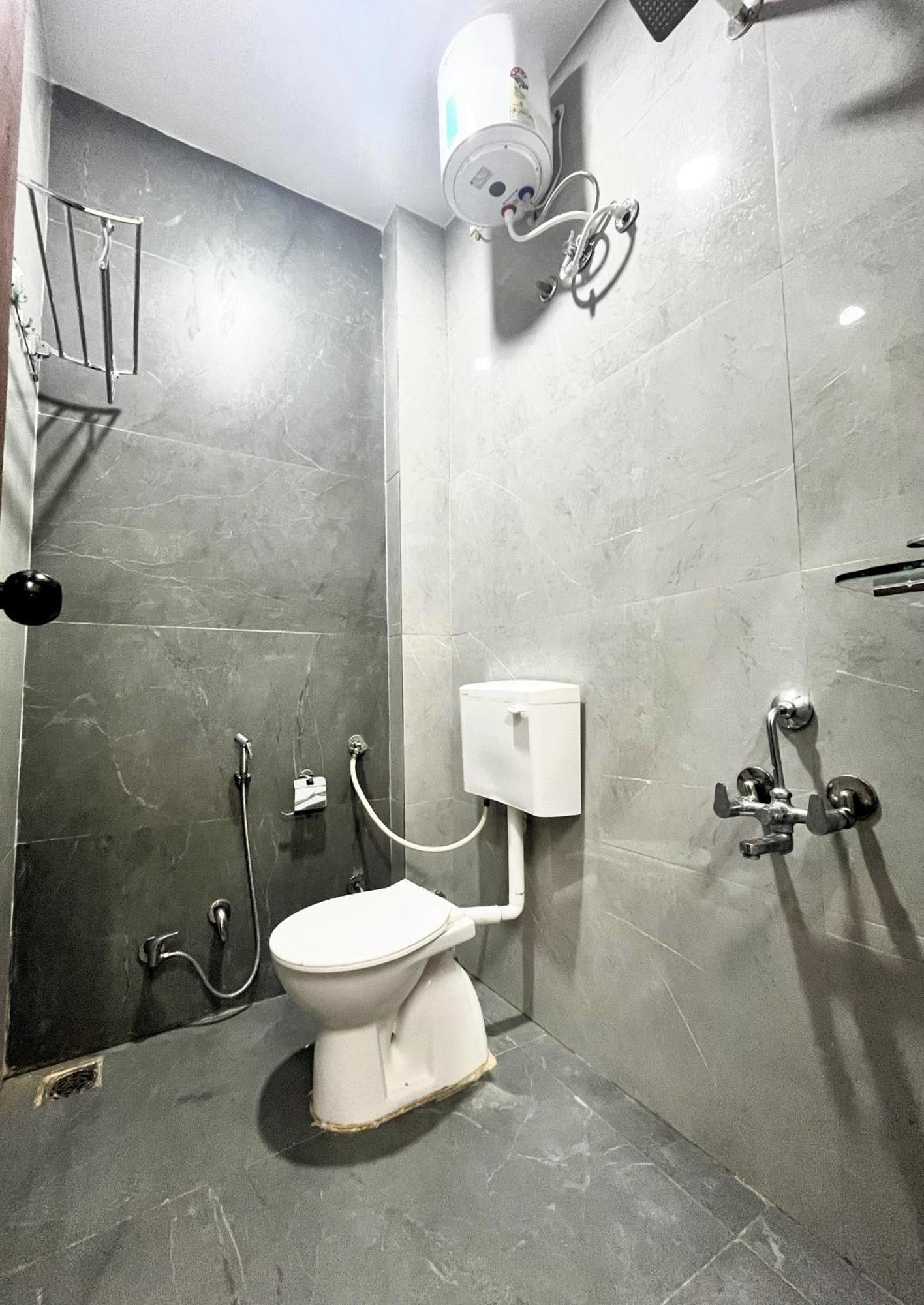 Shree Stay Inn Luxe' Holiday Home 乌贾因 外观 照片